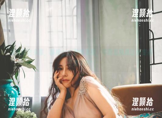 免费图包来喽，樱晚gigi微醺草莓，不喝酒照样让你变得可爱又迷！