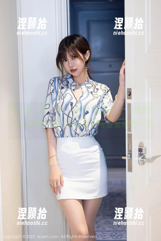 秀人网-大橘BBKira 秀人网 - 除了你,还有“红裙”!大橘BBKira最新作品集果然值得每位爱好者一看。