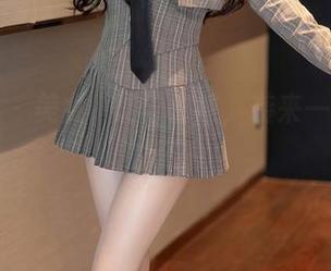 秀人网 – 美女媃柔与棉袜，袭来一波美图的资源