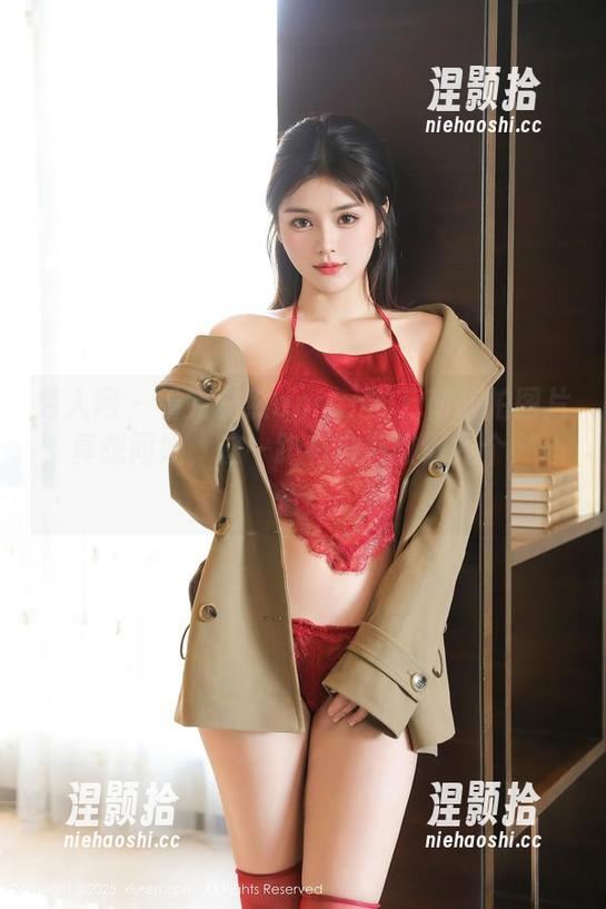 秀人网-安然anran 秀人网 - 看完安然anran的云南旅拍图片,真想问她,这一路有没有数到几个好心情!