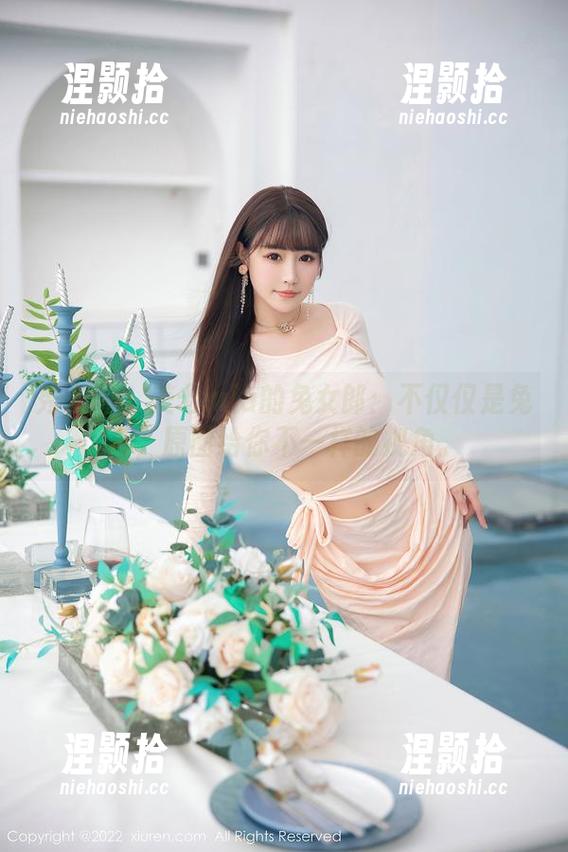 秀人网-美七mia 秀人网 - 美七mia的兔女郎:不仅仅是兔耳,原图给你不一样的视角。
