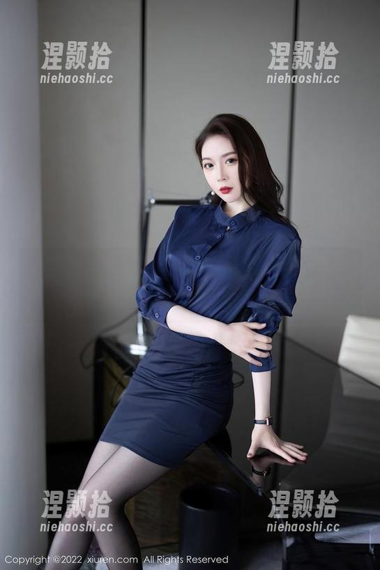 秀人网-陆萱萱cecillia 秀人网 - 陆萱萱cecillia的运动风,图库与资源的完美邂逅,慢慢细品。