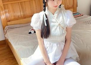 稚乖画册 – 假装冷静，但赤西夜夜的福利里麻衣学姐的图片真让人不知所措，呀！