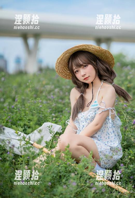 这合集让人忍不住多看几遍，花铃Hana的甘雨女仆真有些与众不同！