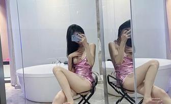 微密圈 – 千万不要低估了红底高跟的威力——葛征原图大公开，资源在此！