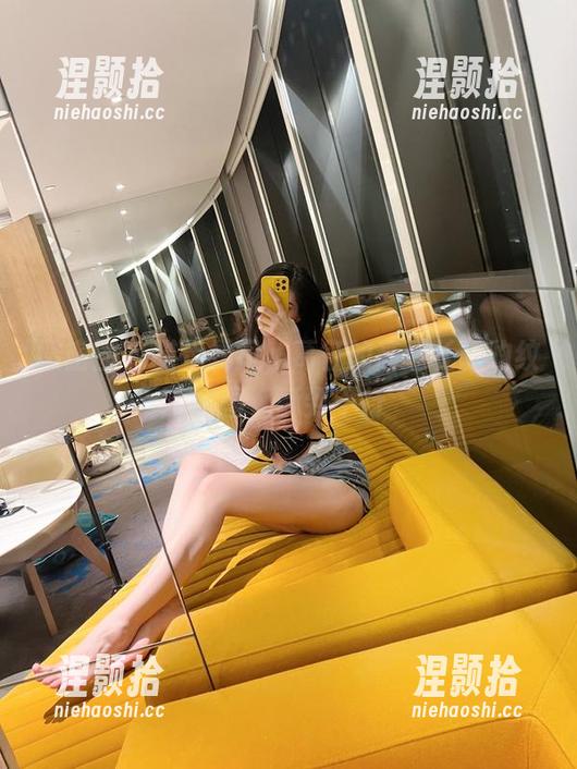 微密圈 - 猫步如风，葛征的高清长腿豹纹原图，酥到不行
