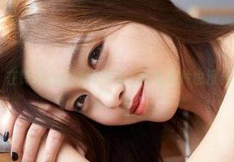 蜜桃社 – 在铃木的女神气场里，高清照片也没什么限制哦