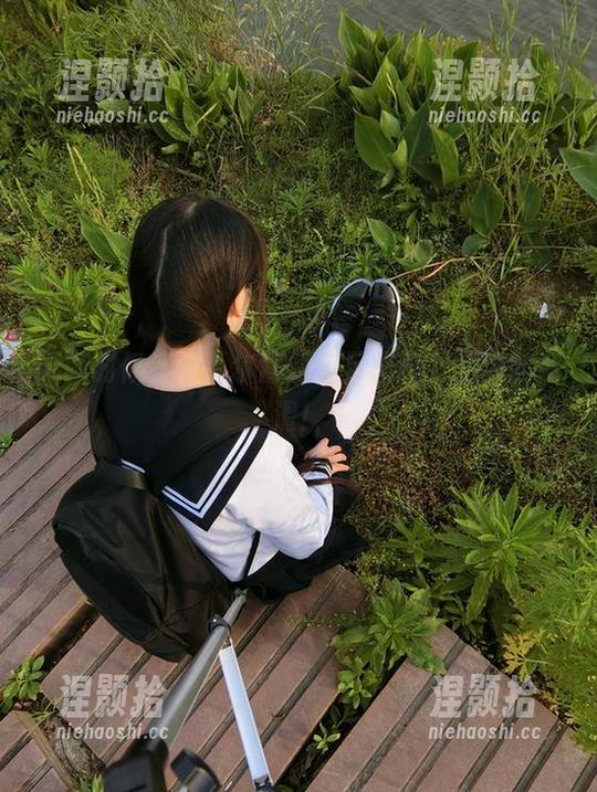 无聊时候看看西尔酱的美足图集，免费随便滑！
