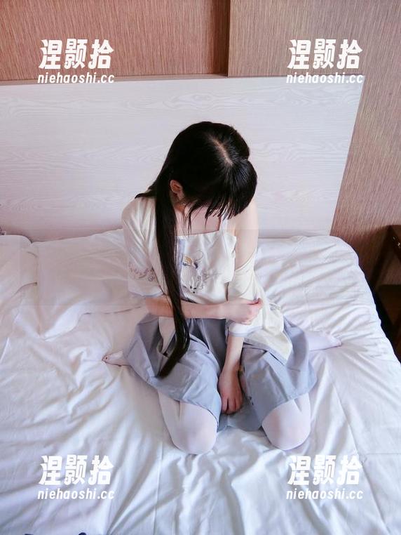 西尔酱的独家花嫁写真，够抢眼，拿走不谢！