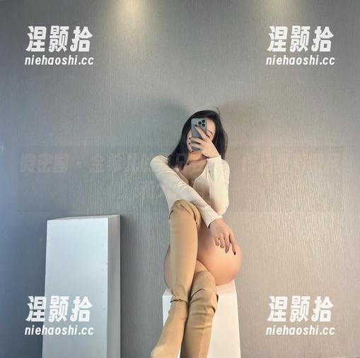 金希儿 微密圈 - 金希儿的夏日在线:作品里有微风和大海吗?