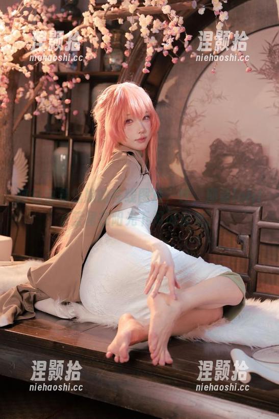阿包也是兔娘 阿包也是兔娘的在线图片,哇,那条lolita蓝裙在阳光下闪闪发光。