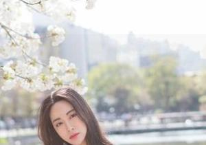 魅妍社 – 穆菲菲紧跟粉色潮流，作品让人不禁想：这粉色，居然能如此撩人！