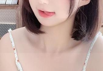 今天的魔物喵nigisa套装cos更新，居然让我想起了小时候的泡泡糖…